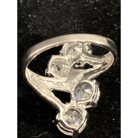 Silver Tone Ring With Clear Stones & Marcasite Accents Signed GR Size 4.5 (R83) - Picture 9 of 9